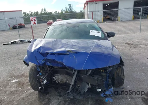 2023 Hyundai Elantra Sel z USA, uszkodzony, nr VIN 5NPLM4AG3PH094098